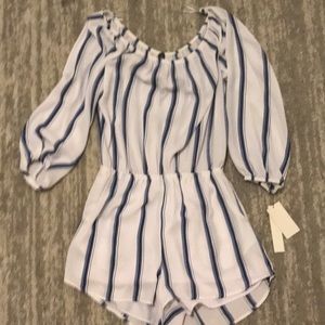 Romper off the shoulder